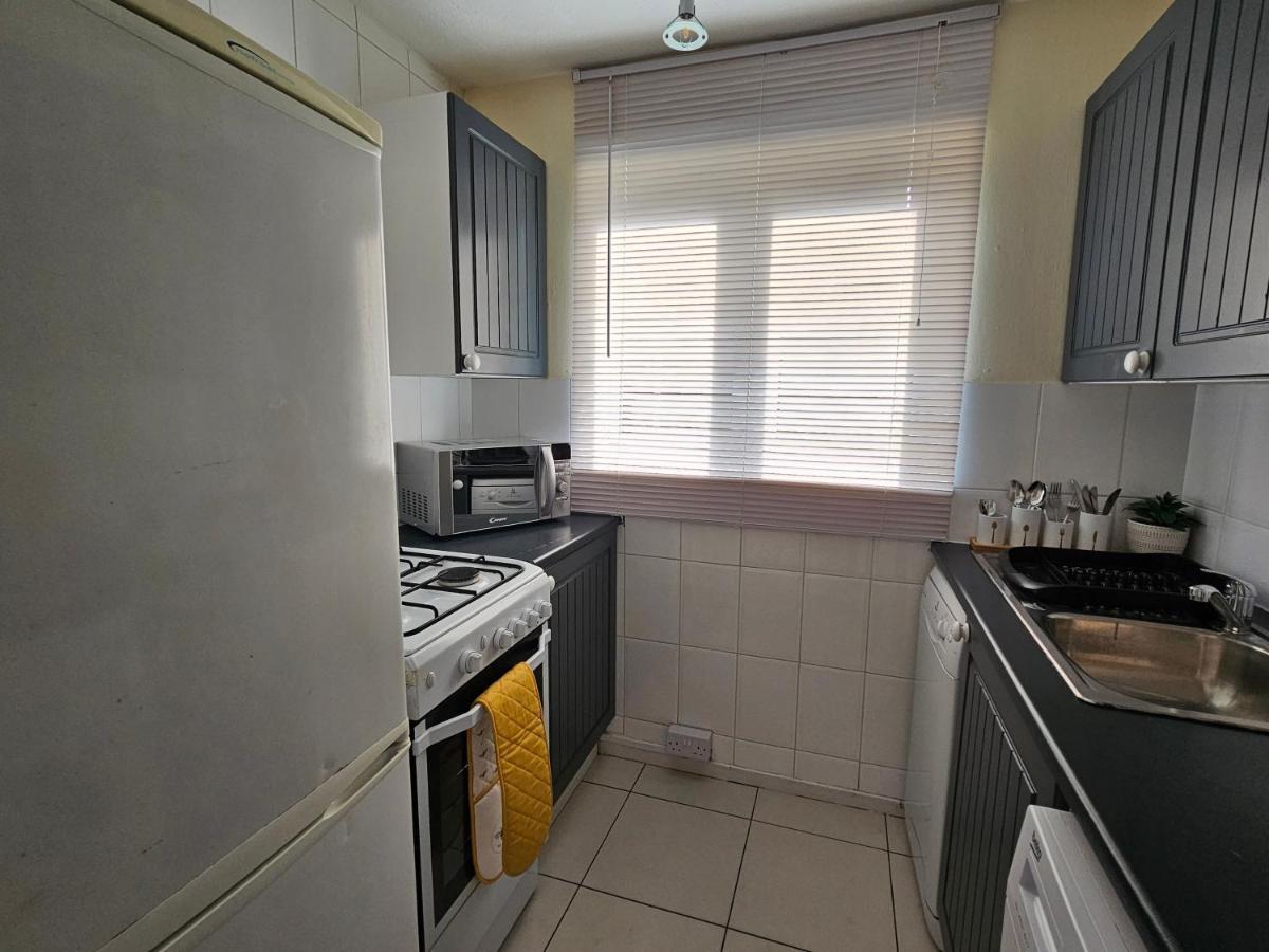In Beckton. Docklands. Airport. Апартаменты Лондон