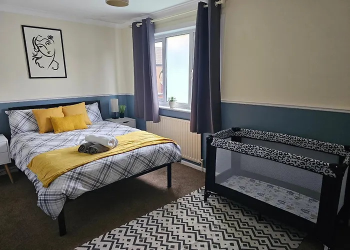 Home In Beckton. Docklands. London City Airport.